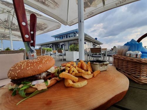 Roomassaare Kohvik (Westpub OÜ)